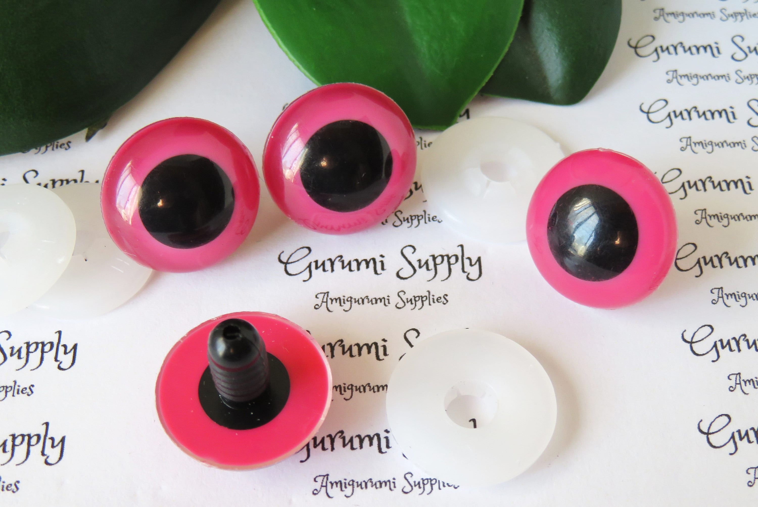 12mm Pink Iris Red Pupil Round Safety Eyes and Washers: 3 Pairs - Doll /  Amigurumi / Animals / Stuffed Creations / Crochet / Knit / Doll