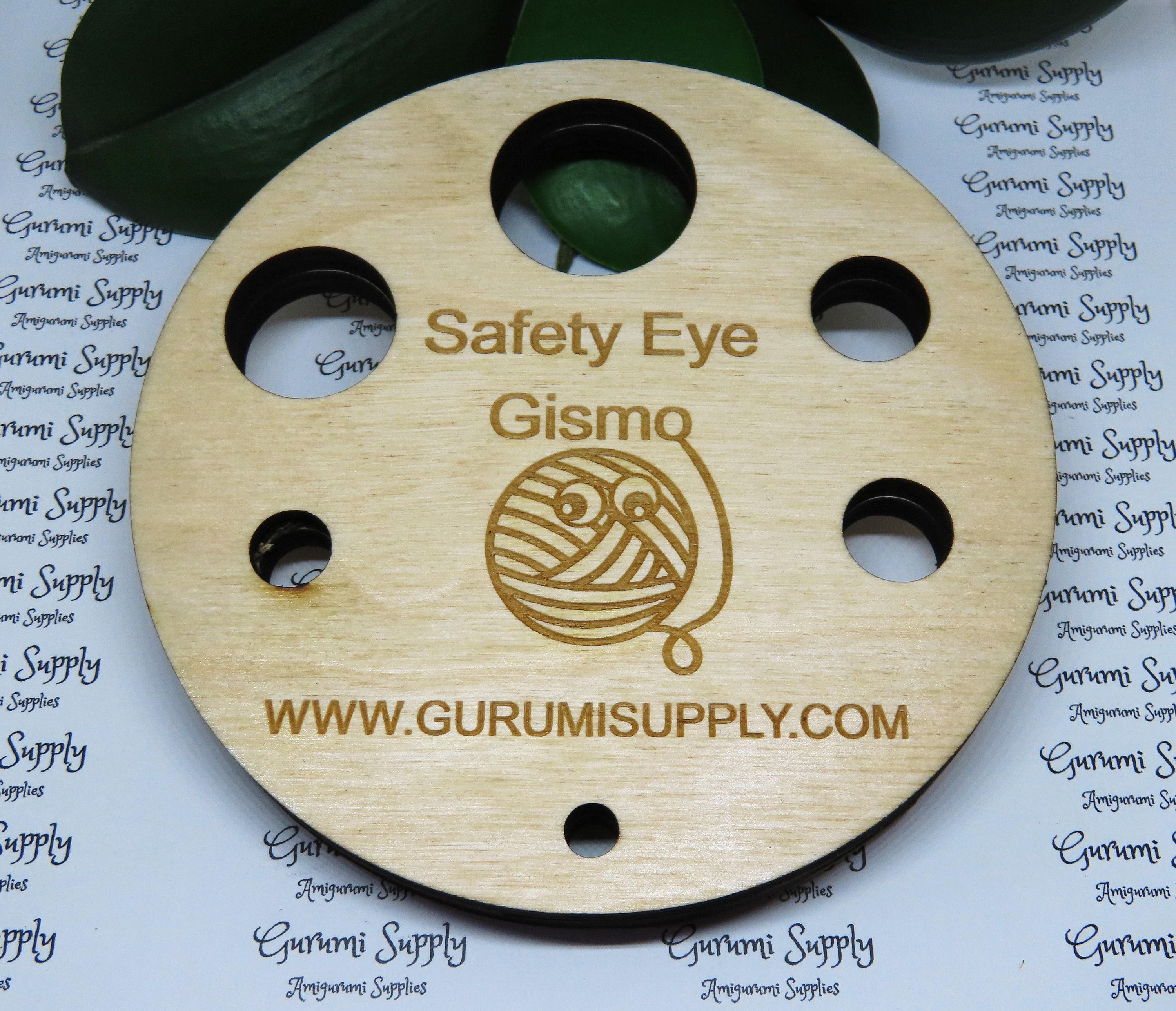 Safety Eye Gismo -Circle - Safety Eye Tool - Safety Eye Jig - Safety Eye  Helper - Wood - Trapezoid Eye - Animal Eye - Craft Eye - Amigurumi