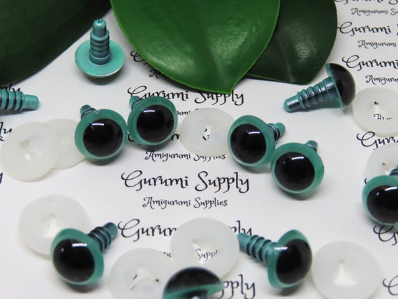 12mm Pearl Blue Iris Black Pupils Round Safety Eyes and Washers: 3