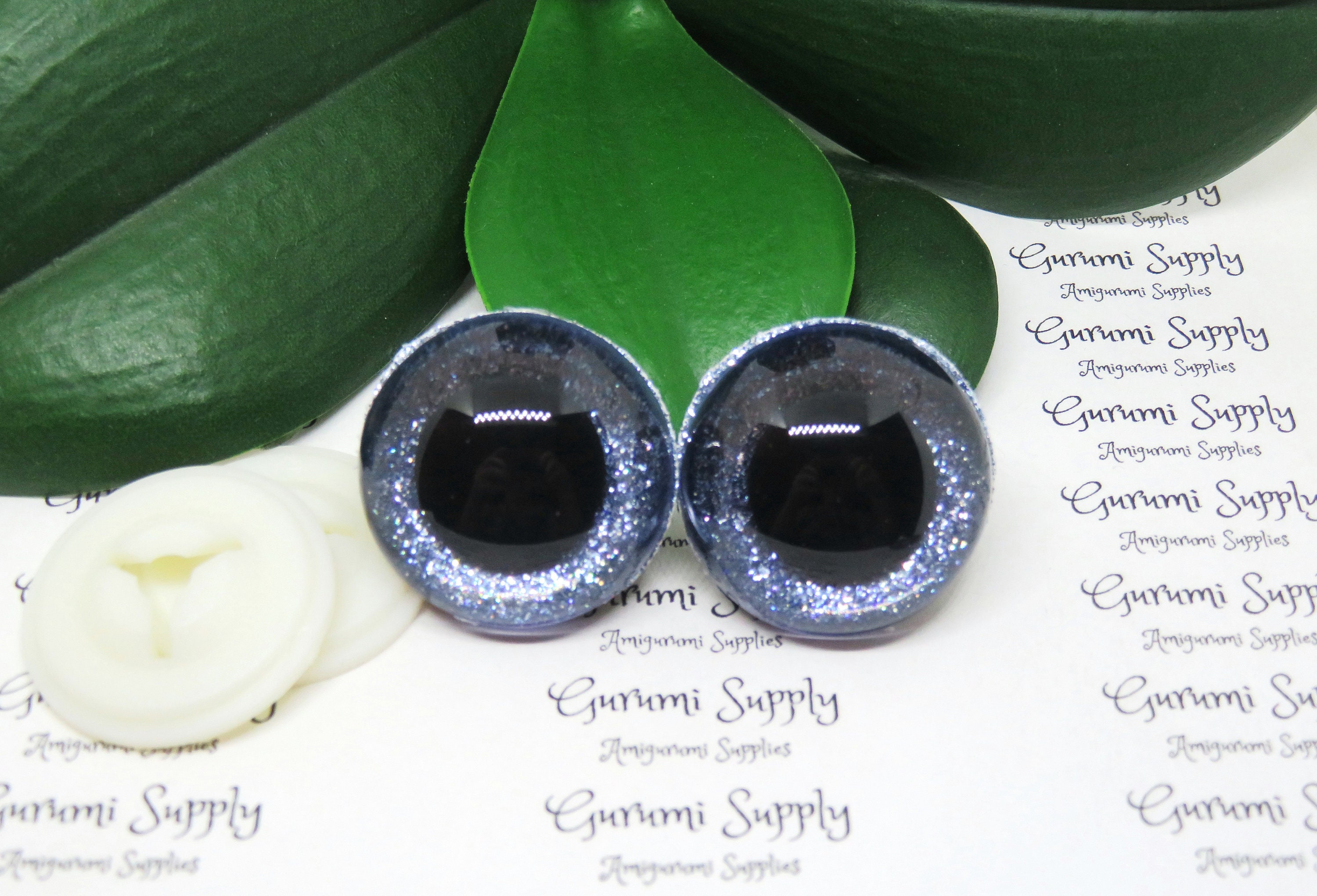 30mm Clear Round Safety Eyes with Blue Ice Glitter Non-Woven Slip Iris,  Black Pupil and Washers: 1 Pair - Doll / Amigurumi / Animal /Crochet