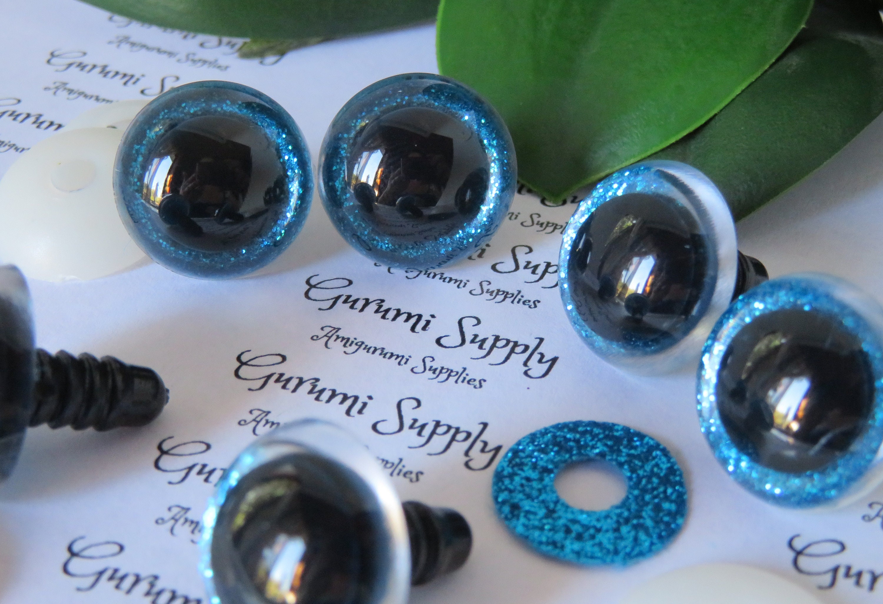 20mm Clear Round Safety Eyes with Blue Glitter NonWoven Slip Iris