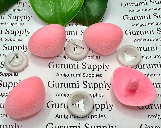 26.5mm Light Pink Triangle Fuzzy Safety Nose with Washer - 2 ct / Sense of Smell / Amigurumi / Crochet /Knit / Handmade Creations / Plushies