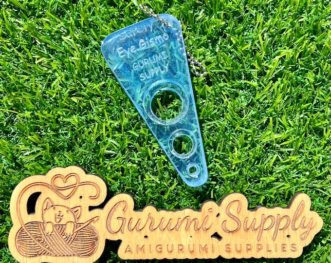 Safety Eye Gismo - Blue with Pearl - Petite Size - Triangle - On-the-Go - Keychain - Safety Eye Tool - Safety Eye Jig - Eye Helper