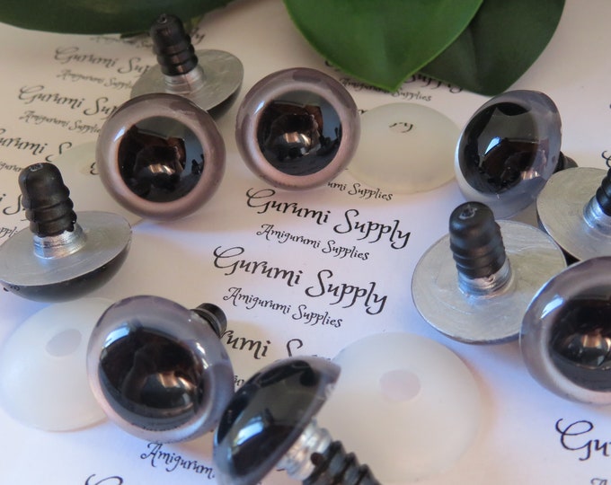 20mm Hand Painted Silver Grey Iris Black Pupil Round Safety Eyes and Washers: 1 Pair - Dolls / Amigurumi / Animals / Stuffed Creations