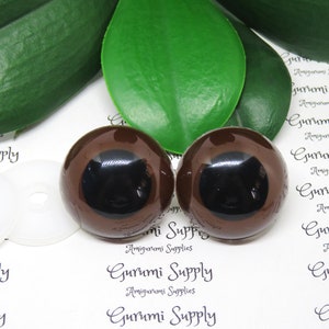 30mm Dark Brown Iris Black Pupil Round Safety Eyes and Washers: 1 Pair - Dolls / Amigurumi / Animals / Toys / Crochet / Paintfree / Knit