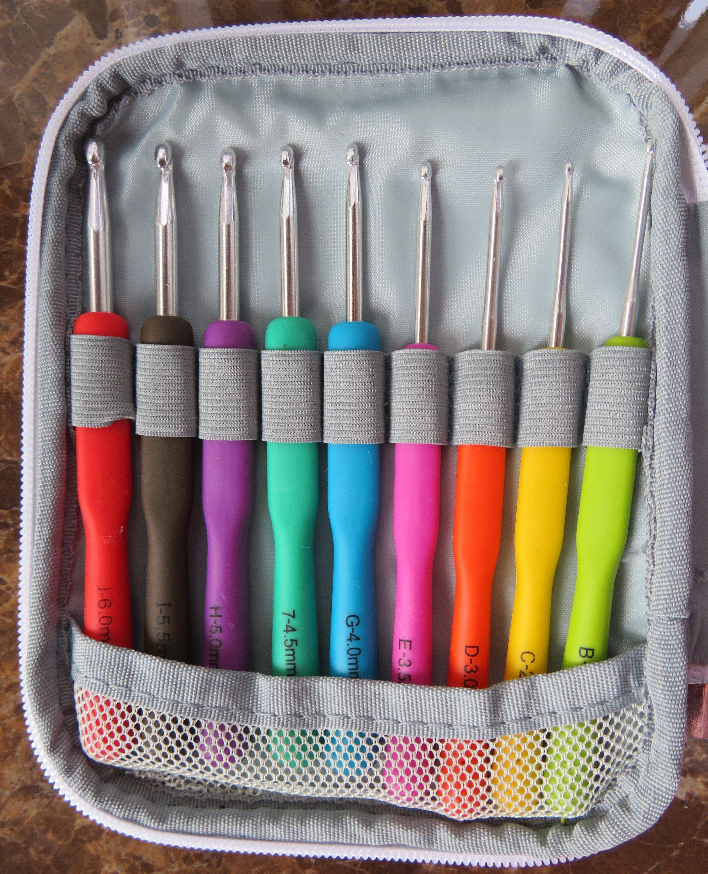 travel crochet hook