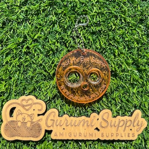 Safety Eye Gismo - Clear Orange - On-the-Go - Keychain - Safety Eye Tool - Round - Safety Eye Helper - Trapezoid - Amigurumi