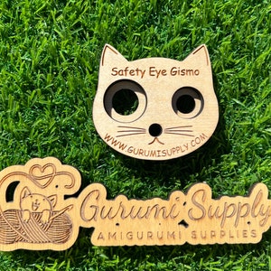 Safety Eye Gismo - Kitty - Safety Eye Tool - Safety Eye Jig - Safety Eye Helper - Wood - Trapezoid Eye - Animal Eye - Amigurumi