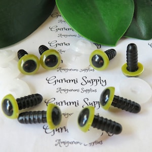 10mm Olive Green Iris Black Pupil Round Safety Eyes and Washers: 4 Pair - Doll / Amigurumi / Animal / Stuffed Creation / Crochet / Paintfree