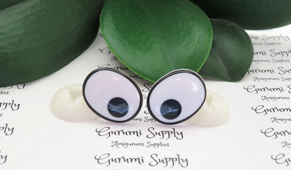 30mm X 20mm Plastic Oval Safety Eyes 1 Pair Puppet Eyes Plastic Eyes Oval  Comic Eyes Fun Eyes Black and White Eyes 