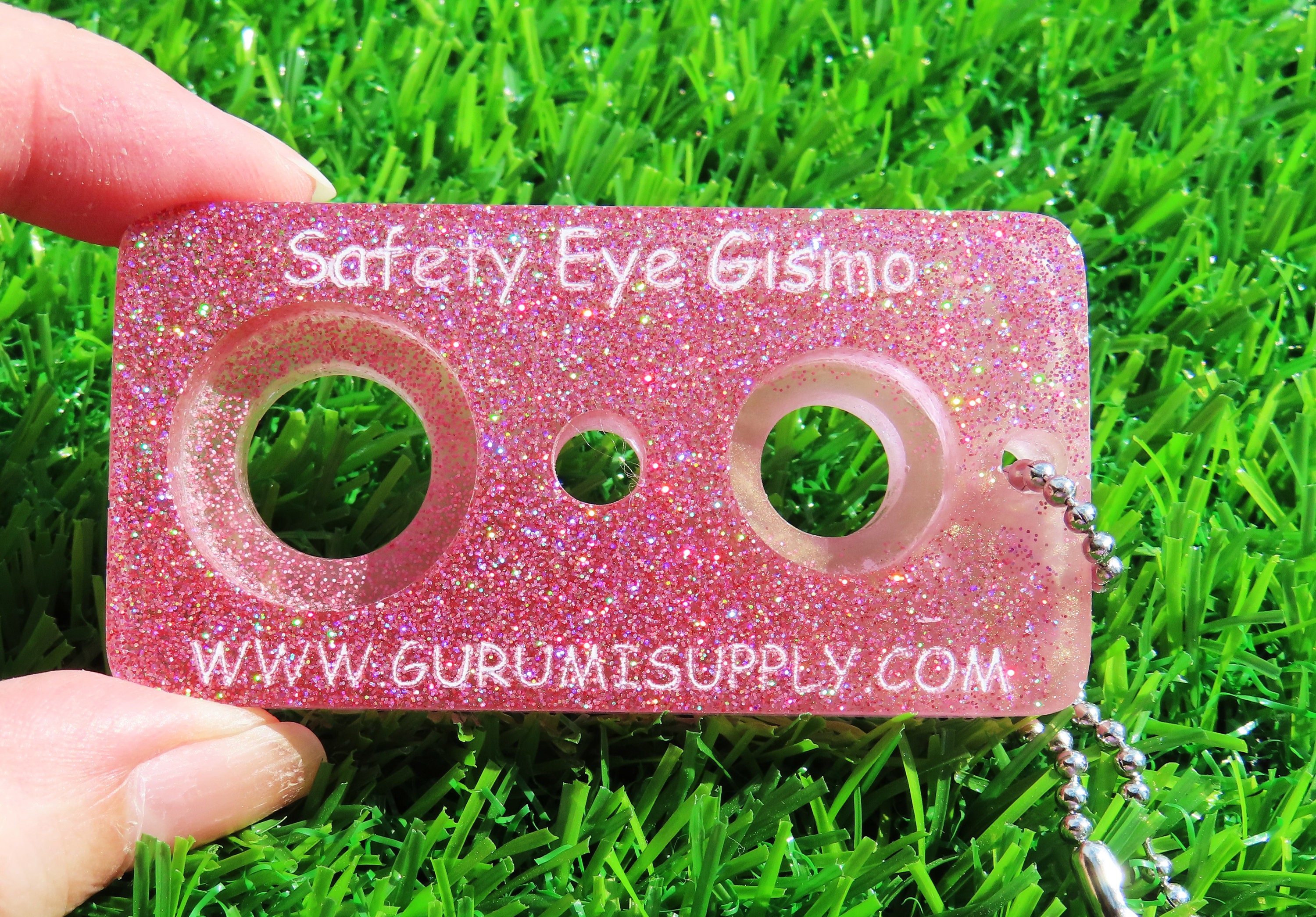 Safety Eye Gismo Blushing Gold Glitter Keychain Safety Eye Tool