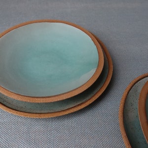 Set piatti in ceramica turchese, Stoviglie in gres fatto a mano