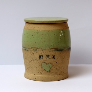 Personalized Ceramic Pet Urn, Handmade Cat Urn, Custom Dog Urn, Handmade Pottery