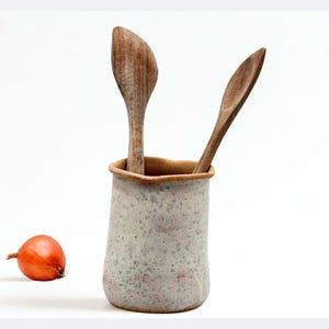 Utensil Holder, Handmade Pottery, Rustic Home Decor, Utensil Crock, Кitchen Оrganization, Natural Kitchenware, Gift for Cook, Minimalist