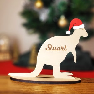 Noms de lieux personnalisés père Noël kangourou, cartes de lieux de Noël, couvert décoratif de Noël