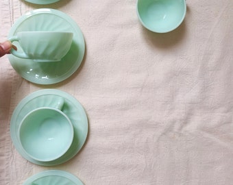 5 Art Deco Opaline Tea Cups and Saucers.French Art Deco Milk Glass Art Deco Cups Saucers.Opaline Swirl Jadeite Glass Tea Coffee Services
