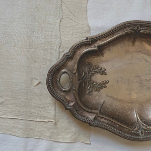 Small Oval Silver Trays — Birdie in a Barn | Vintage Event Rentals  |Murrieta CA