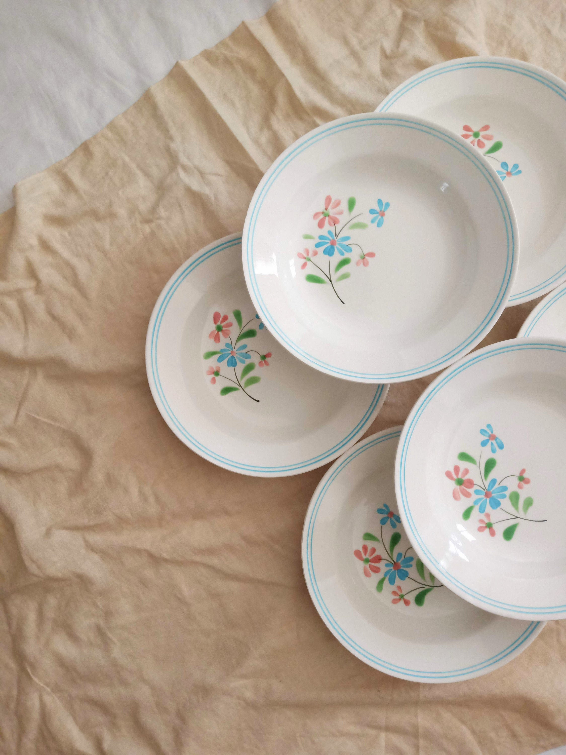 6 Assiettes À Soupe