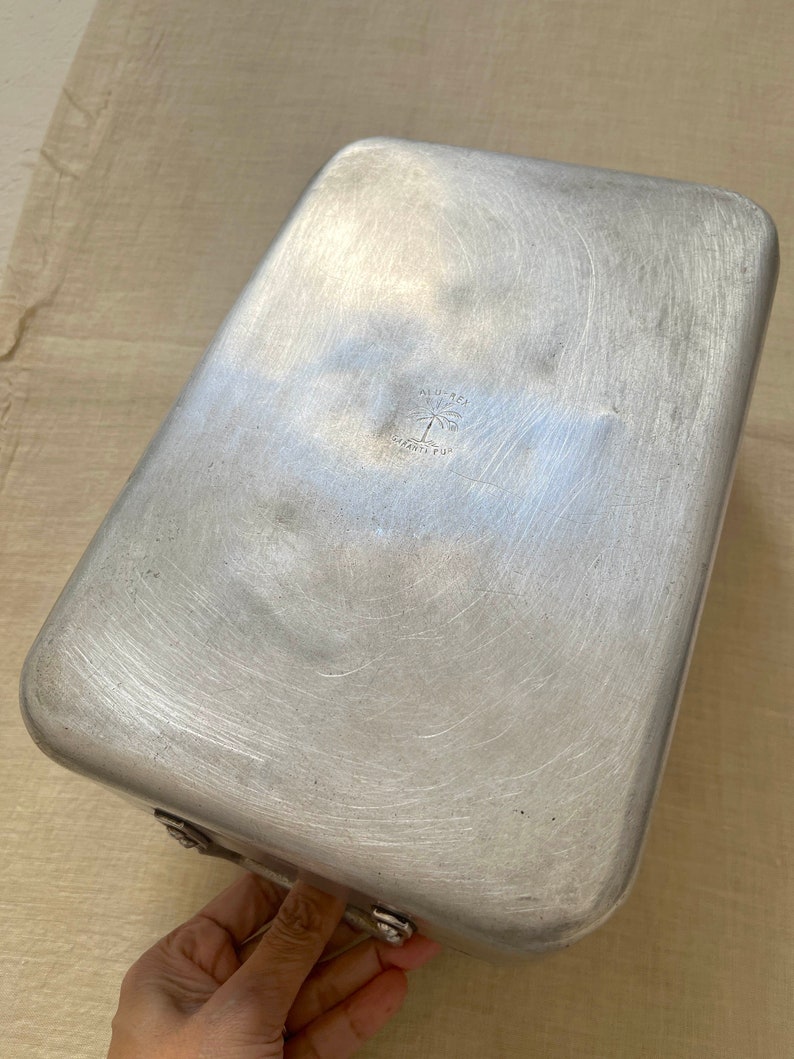 Medium Vintage Rustic French Aluminium Roasting Rectangle Tray.Vintage Rôti Platter With Handles.French Aluminium Baking Pan.Kitchenalia imagen 10