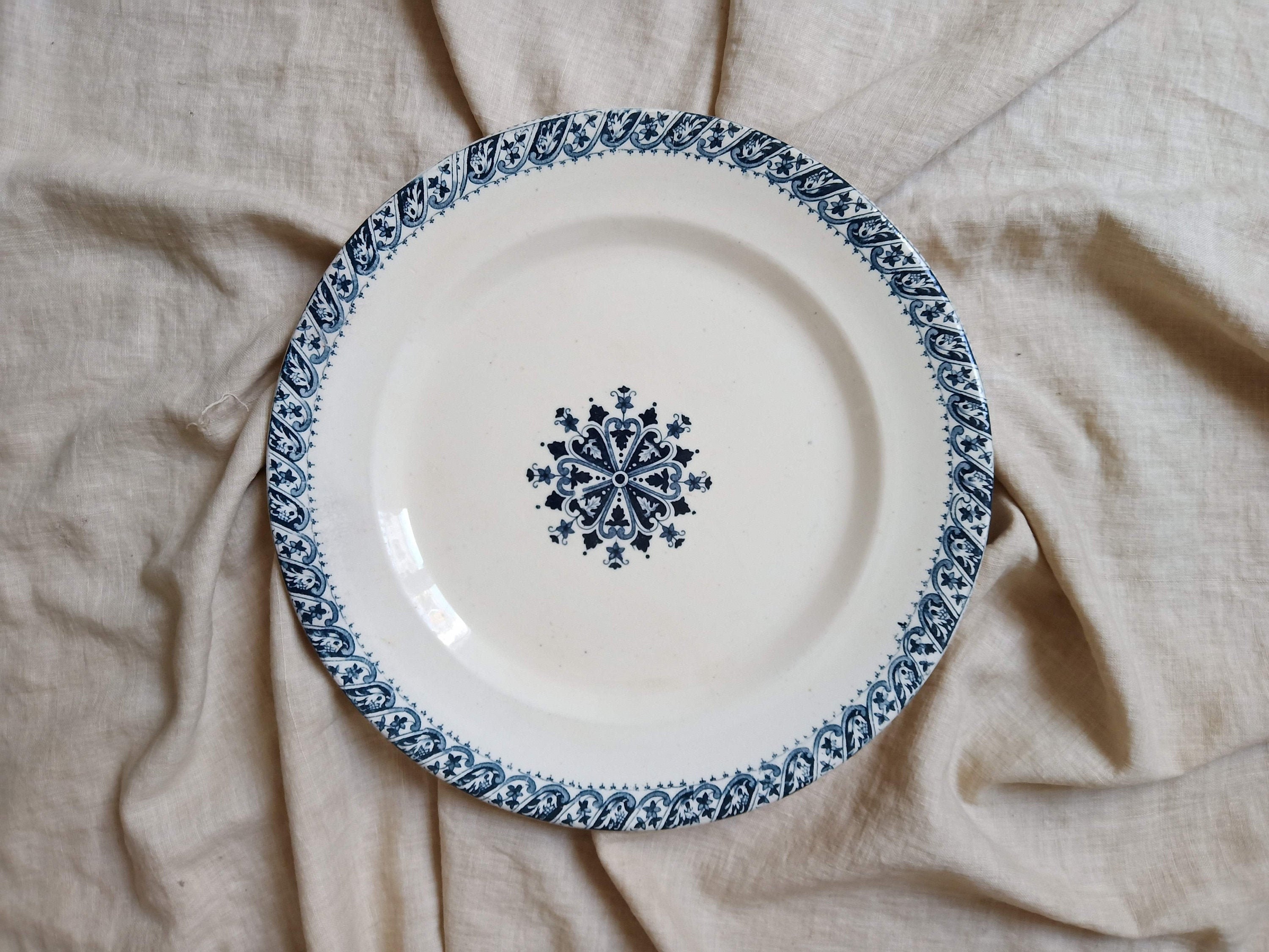 Antique Large Terre de Fer Salins Henri Ii. Français Blue Transferware Round Serving Plate.antique P