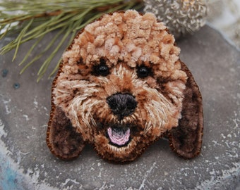 Custom pet portrait brooch Goldendoodle, Dog jewelry pin, Gift puppy mom, Persalionzed pet owner dog lover gift, embroidery custom pet gift