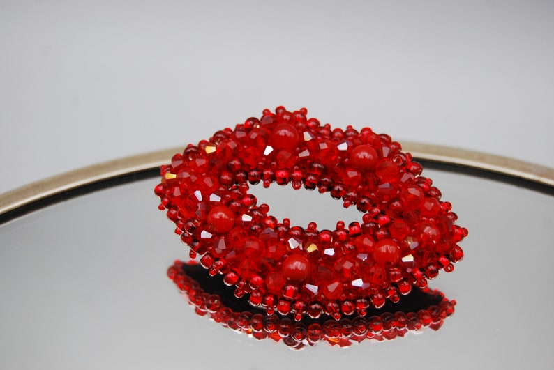 Red Beaded Brooch Lips Jewelry Embroidered Beads Pin Dress Etsy