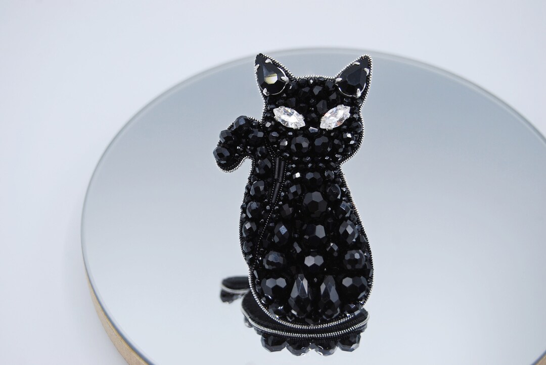 Beaded Black Cat Brooch: Gothic Halloween Jewelry - Etsy
