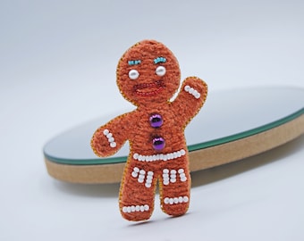 Gingerbread man Christmas brooch  ornament,  shawl coat beaded pin, kids gift, winter jewelry