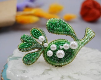 クリスマスの葉のブローチ、ヒイラギとヤドリギのラペルピン、ラインストーンの刺繍が施されたジュエリー
