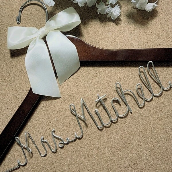 Mrs. wedding hanger for the bride, Future last name bridal hanger, Personalized wire name wedding hanger for the bride and wedding party