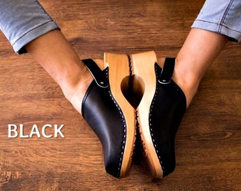 clog moccasins