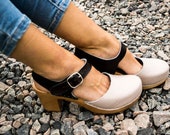 Clogs Moccasins Wooden sandals high heel Women clogs Leather clogs Clog Womens beige clogs Boots Womens clogs Clogs boots Clogs sandals nude