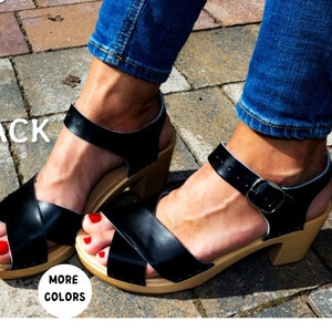 Black leather sandals for women high heel sandals sandals Wooden clogs high heel sandals strap sandals platform shoes open toe sandals