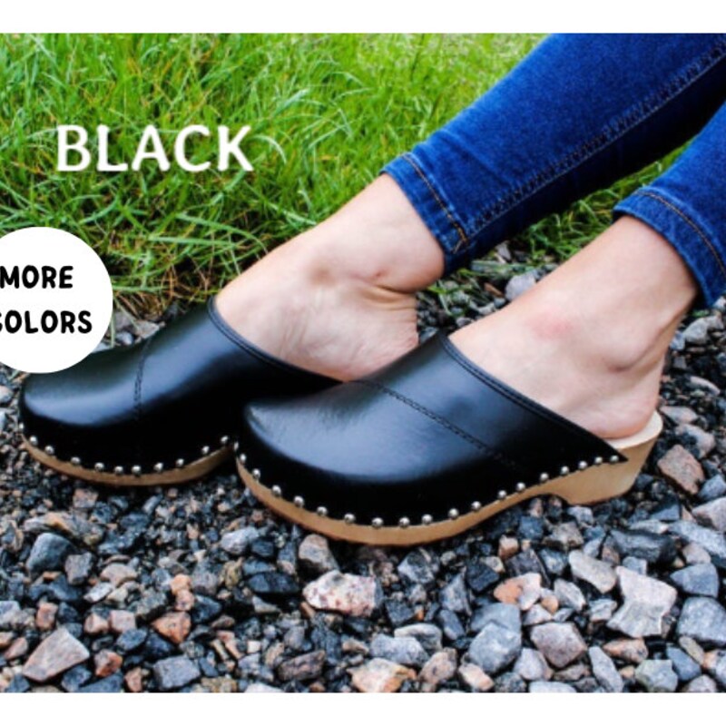 leather world designs clogs