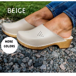 Swedish Clogs Moccasins Wooden clogs Women clogs Leather clogs Clog Womens clogs Boots Womens moccasins Wood clogs Clogs boots Clogs sandals