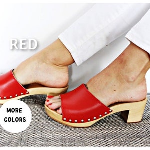 S85: Carved Wooden Heels Platform Shoes / Mule Sandal Clogs