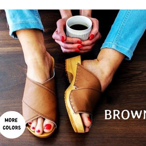 Brown strappy sandals woolen platform sandals flip flop sandals slide sandals for women brown sandals with wooden sole strap sandals clogs