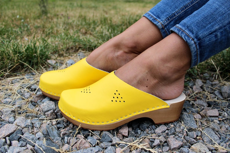 Swedish Clogs Moccasins Wooden clogs Women clogs Leather clogs Clog Womens clogs Boots Womens moccasins Wood clogs Clogs boots Clogs sandals