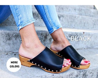 Clogs Schwedische Leder Sandalen Nieten Holzsandalen Frauen Clogs Low Heel Sandale Clogs Holz Clogs Beige Braun Folie Schwarz Sandalen