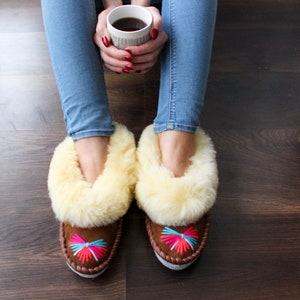 SHEEPSKIN slippers Fur winter boots Warm moccasins Gift for women Warm slippers Leather slippers Fur boots Shearling slippers Christmas gift