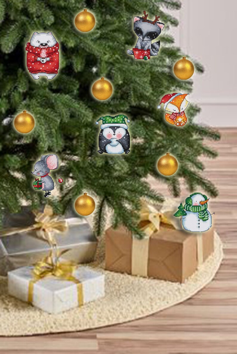 Christmas bear counted cross stitch pattern PDF Plastic canvas Cute animal Holiday decor Christmas tree ornaments embroidery