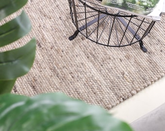 Handwoven berber rug made of chunky wool and jute durable and stylish perfect for any space 3'X5' or 90X150 cm