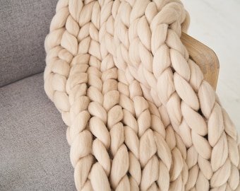 Merino Wool Chunky knit blanket throw, best selling gift for Mom