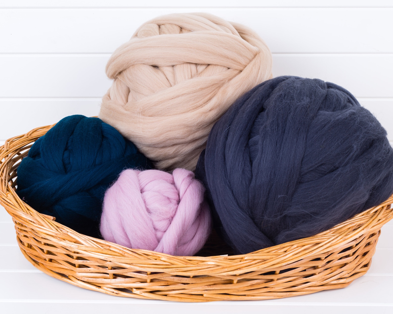 Thick Chunky Yarn for Arm Knitting Giant Jumbo Bulky Yarn Etsy