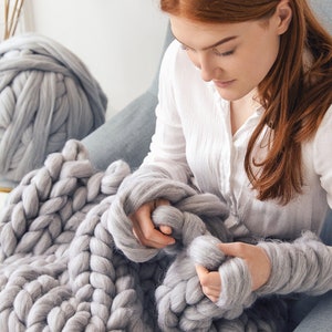 Chunky Giant Yarn made of 100% Merino Wool, Super Bulky Yarn, Chunky Wool Yarn, Arm or Hand Knitting Yarn Mothers Day Gift