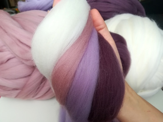 Giant wool yarn chunky arm knitting super soft wool yarn bulky wool roving hotsell