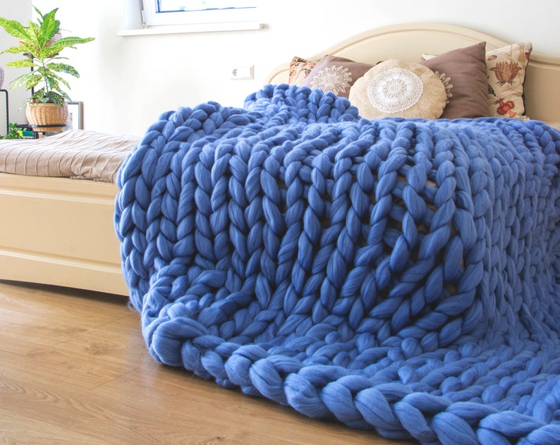 Chunky knit blanket giant knit blanket chunky wool blanket throw 100% merino wool throw blanket Christmas or Anniversary gift image 6