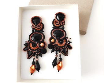 Boucles d'oreilles longues soutache noires en cuivre