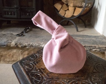 Mini Antique Rose Pink Velvet Japanese Knot Bag For Child. Ideal For Flower Girls, Bridesmaids and Parties