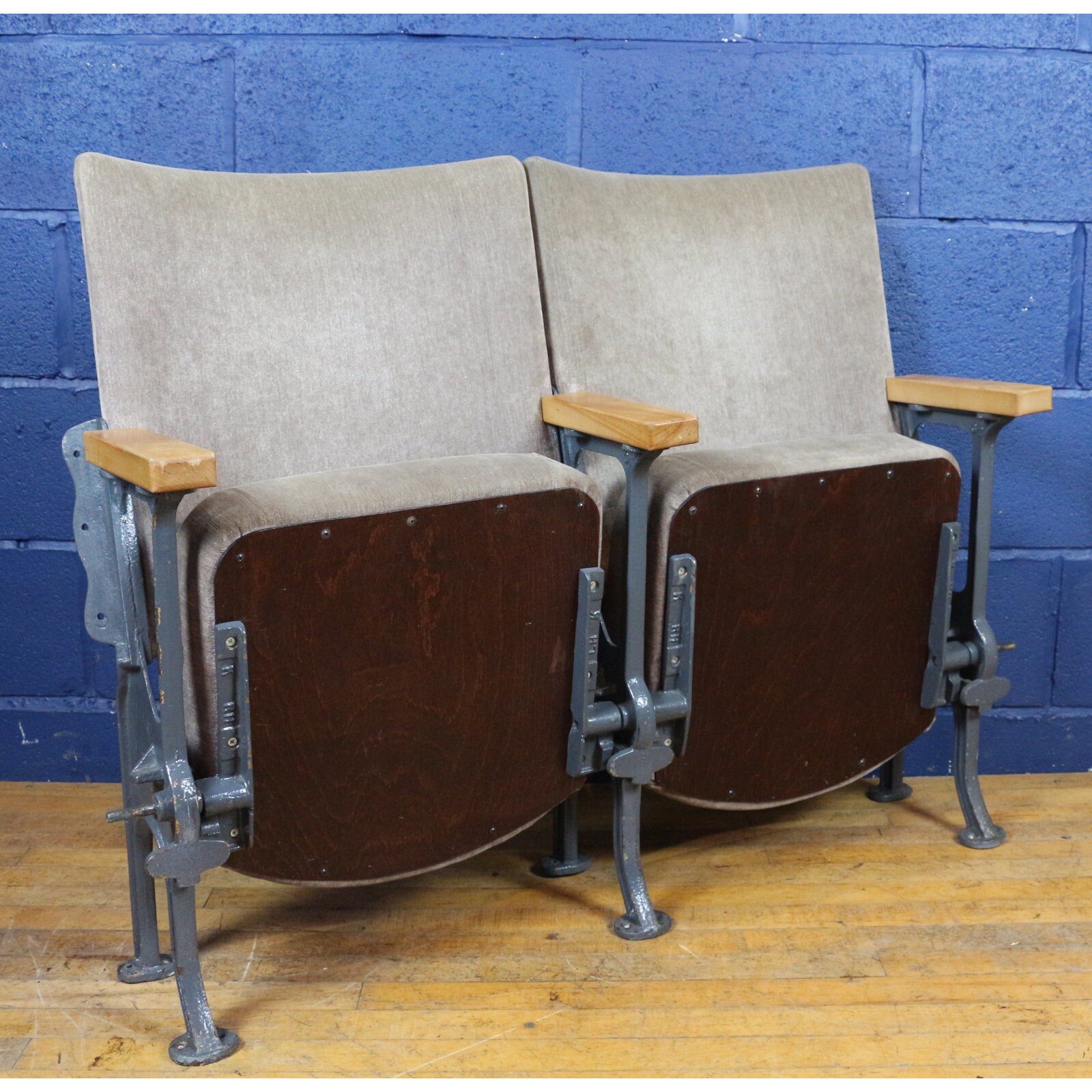 Movie Theater Seats For Sale Compare Easily May 2022